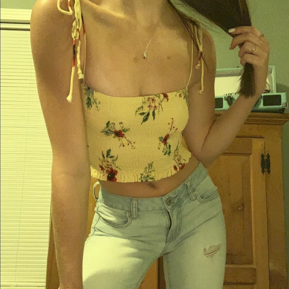 PacSun flowered tube top with ties